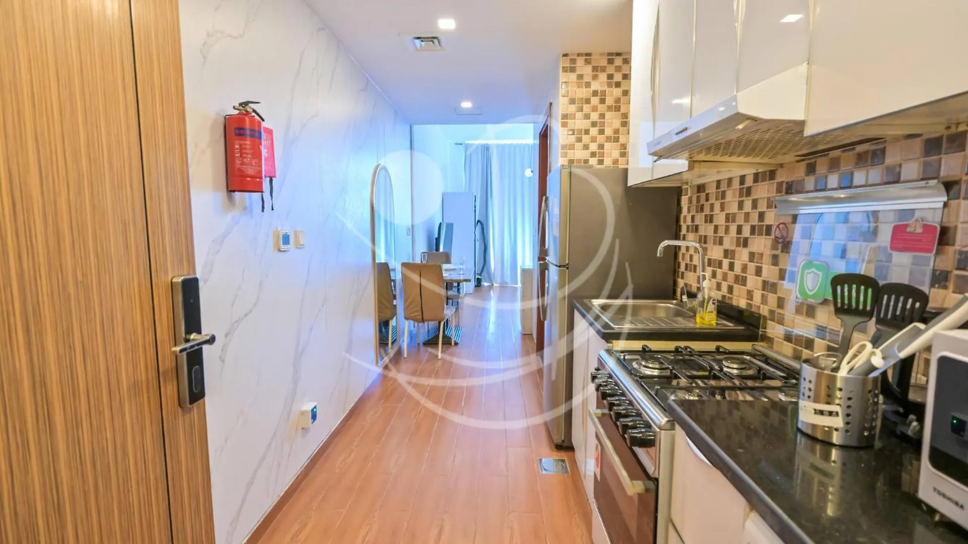 Apartamento Holiday Boulevard - Modern Studio In Jvt W High-End Gym & Pool Dubái Emiratos Árabes Unidos