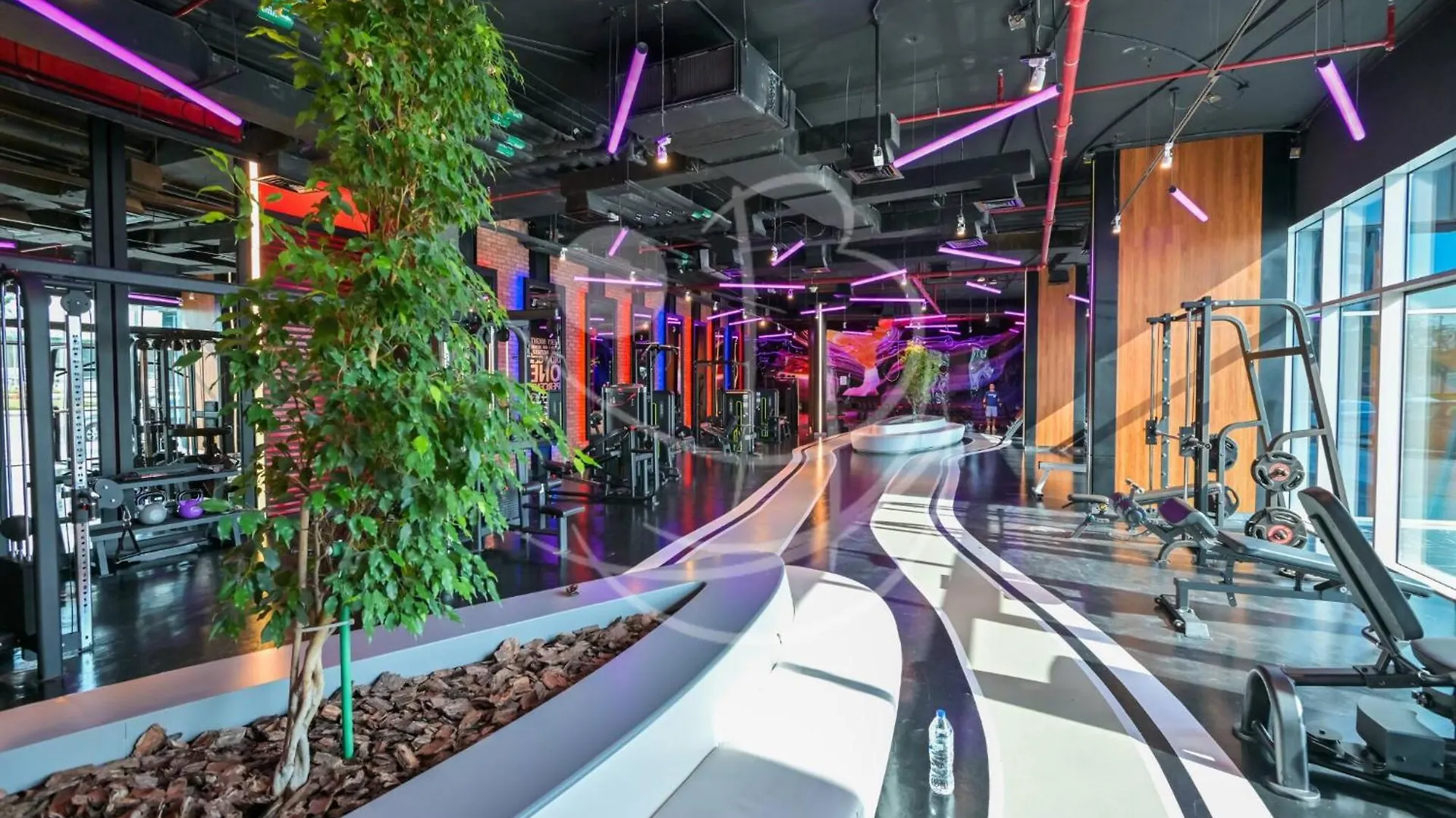 Holiday Boulevard - Modern Studio In Jvt W High-End Gym & Pool Dubái