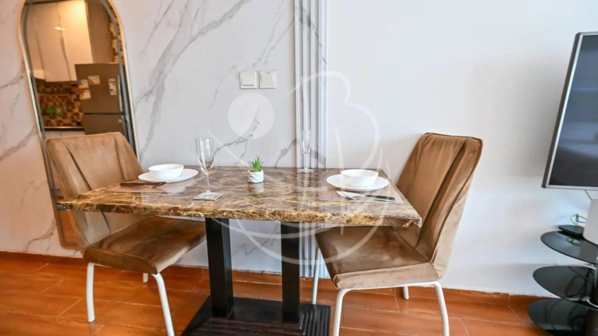 Holiday Boulevard - Modern Studio In Jvt W High-End Gym & Pool Dubái Apartamento