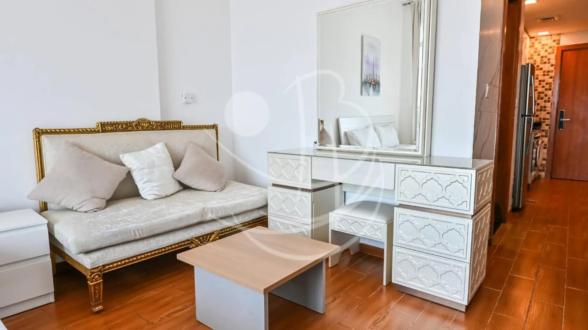 Holiday Boulevard - Modern Studio In Jvt W High-End Gym & Pool Dubái