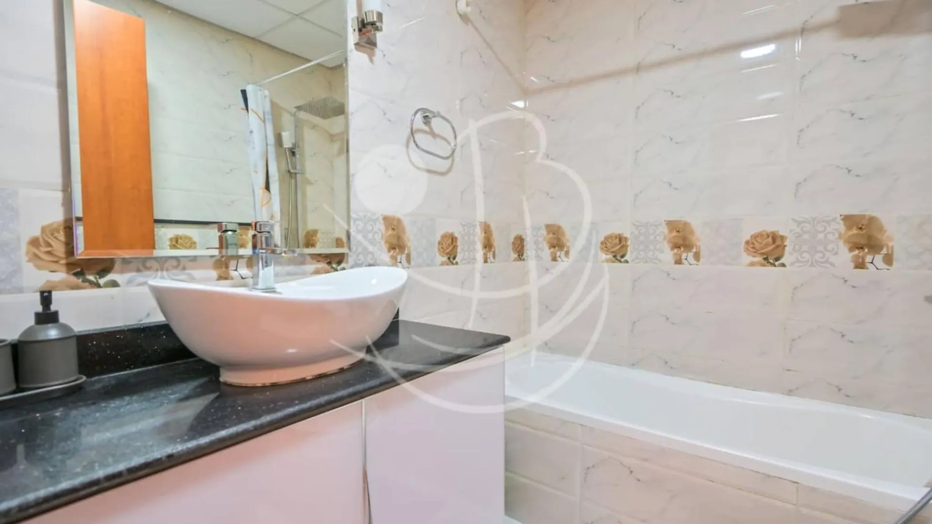 Holiday Boulevard - Modern Studio In Jvt W High-End Gym & Pool Dubái