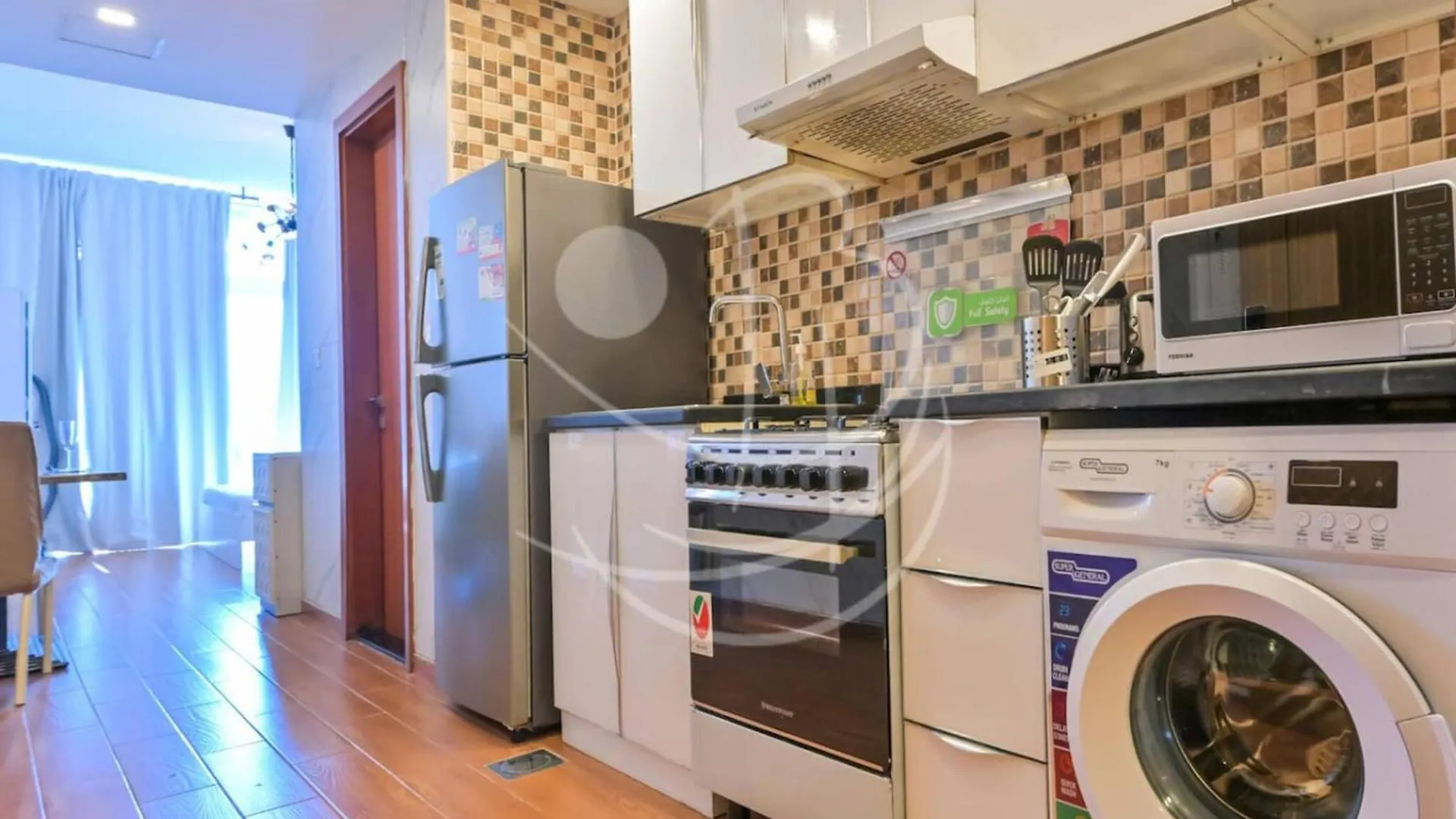 Holiday Boulevard - Modern Studio In Jvt W High-End Gym & Pool Dubái